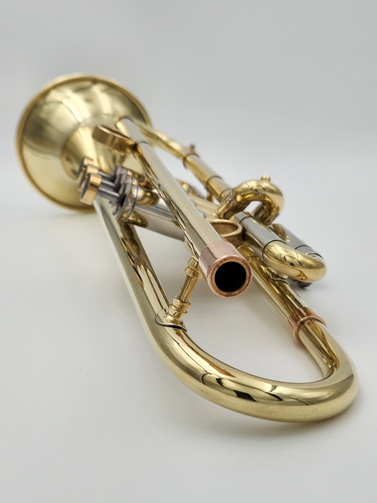 Del Quadro Dorotea custom trumpet with a hand polished finish and Arizona jade custom button inlays